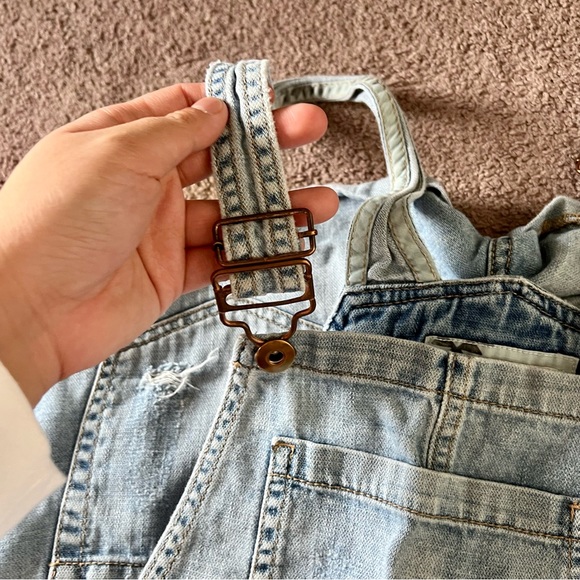 Forever 21 Jean Short Overalls - Picture 5 of 10